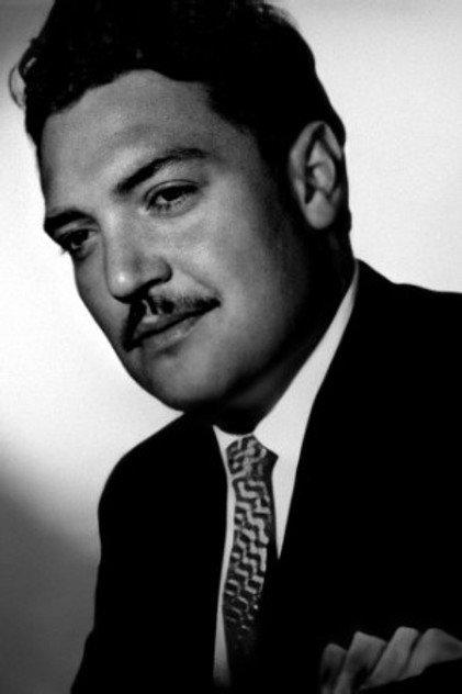 Narciso Busquets - Actor Profile Photo