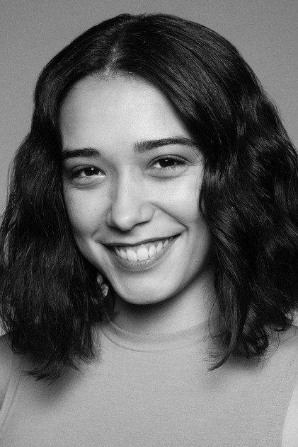 Sara Becker - Actor Profile Photo