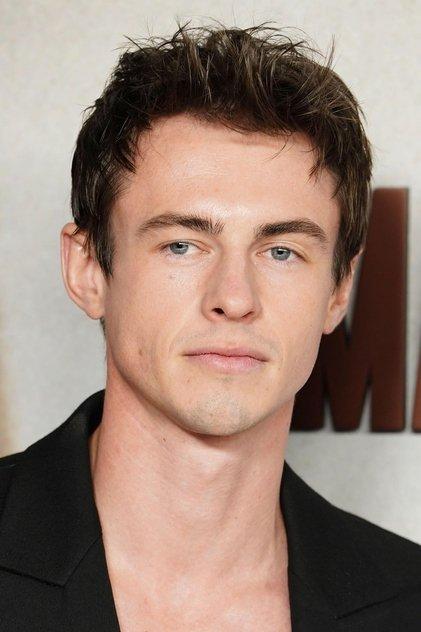 Ben Radcliffe - Actor Profile Photo