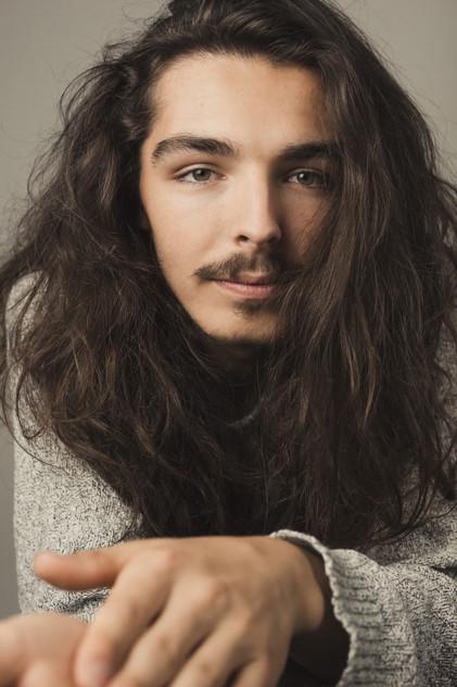 Robin L'Houmeau - Actor Profile Photo