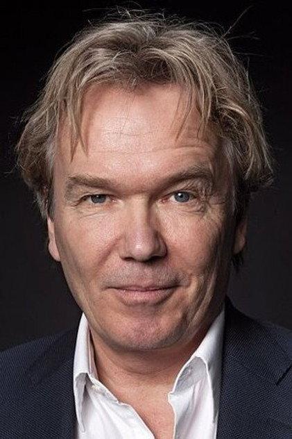 Tom Egbers - Actor Profile Photo