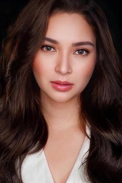 Ryza Cenon - Actor Profile Photo