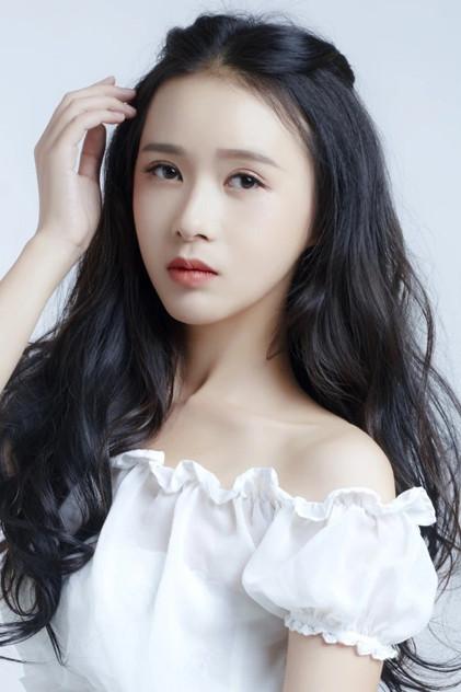 Yuan Yuan - Actor Profile Photo