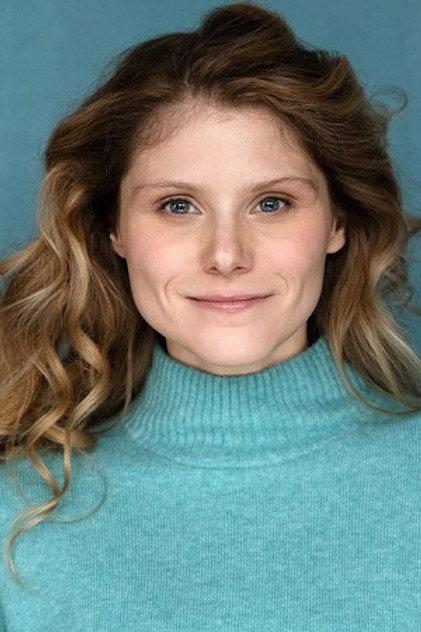 Stephanie Lexer - Actor Profile Photo