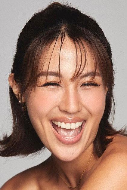 Maneerat Thammaneewong - Actor Profile Photo