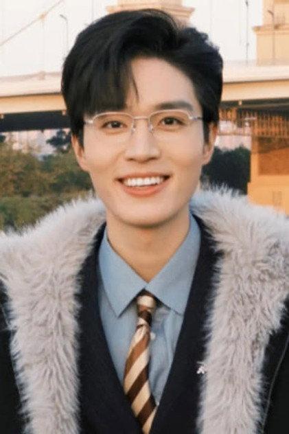 Liang Siwei - Actor Profile Photo
