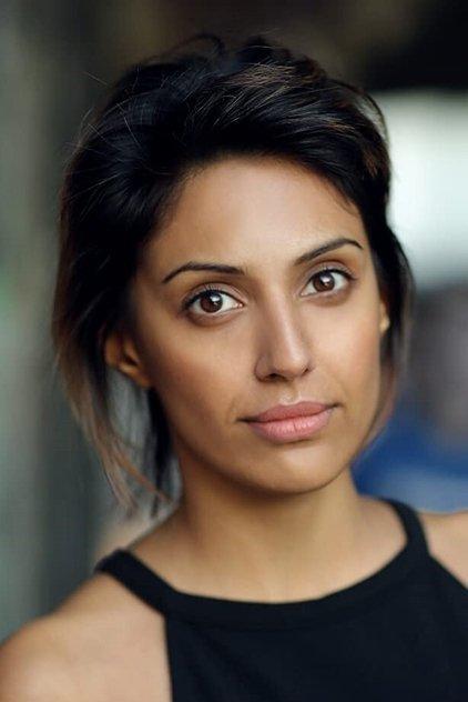 Ritu Arya - Actor Profile Photo