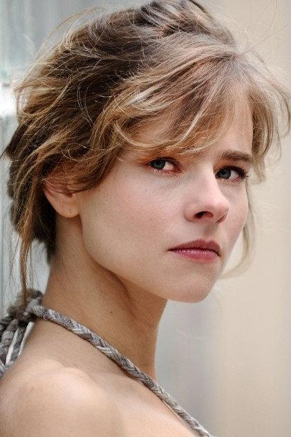 Kasia Wolf - Actor Profile Photo