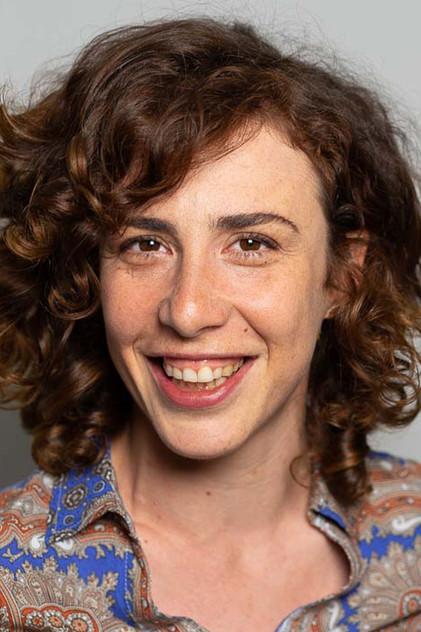 Ilinca Harnut - Actor Profile Photo