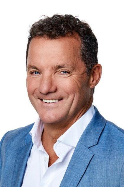 John de Bever - Actor Profile Photo