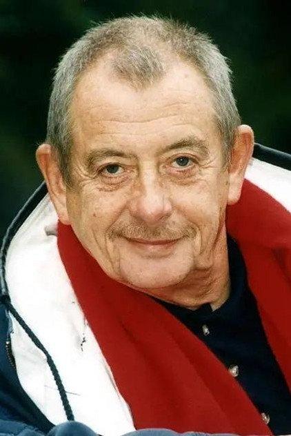 Derek Fowlds - Actor Profile Photo