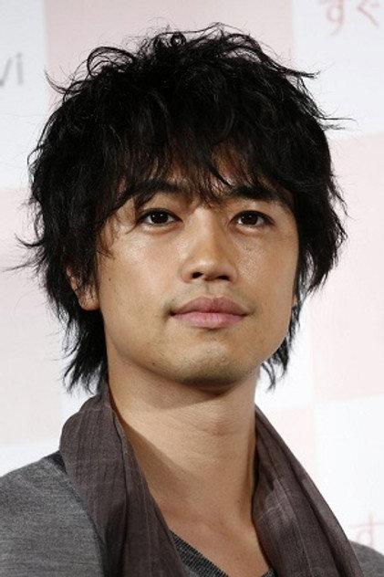 Takumi Saitoh - Actor Profile Photo