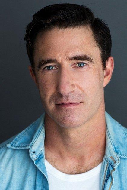 Andrew Munro - Actor Profile Photo