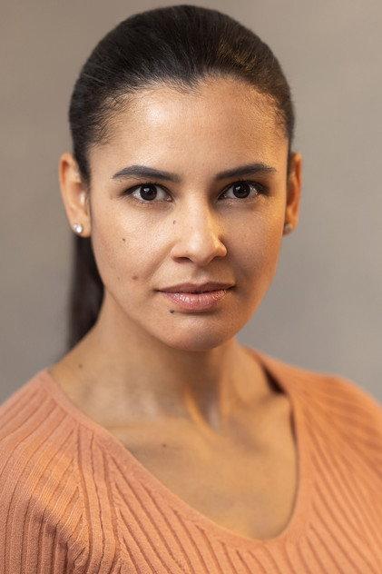 Ellen Costa - Actor Profile Photo