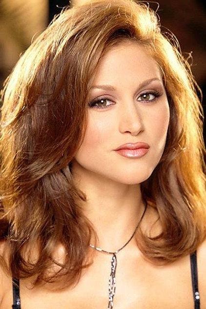 Erin Wells - Actor Profile Photo