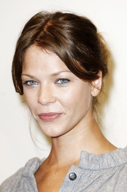 Jessica Schwarz - Actor Profile Photo