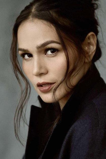 Iza Calzado - Actor Profile Photo