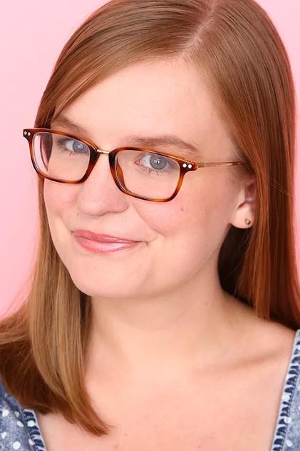 Betsy Hogg - Actor Profile Photo