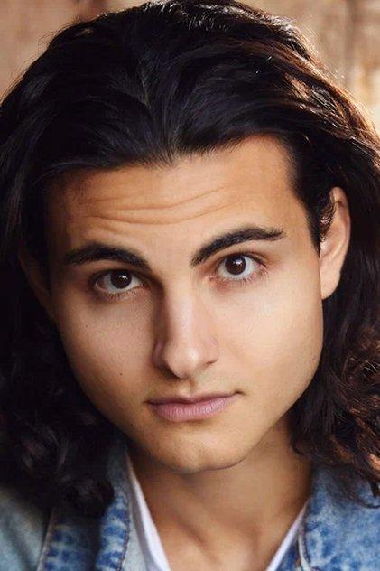 Keanush Tafreshi - Actor Profile Photo
