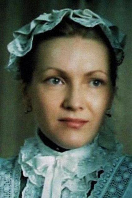 Yelena Vodolazova - Actor Profile Photo