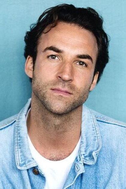 Linus Schütz - Actor Profile Photo