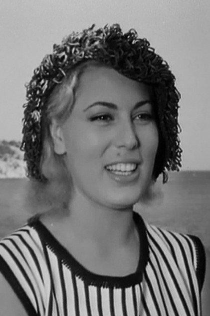 Hristina Apostolou - Actor Profile Photo