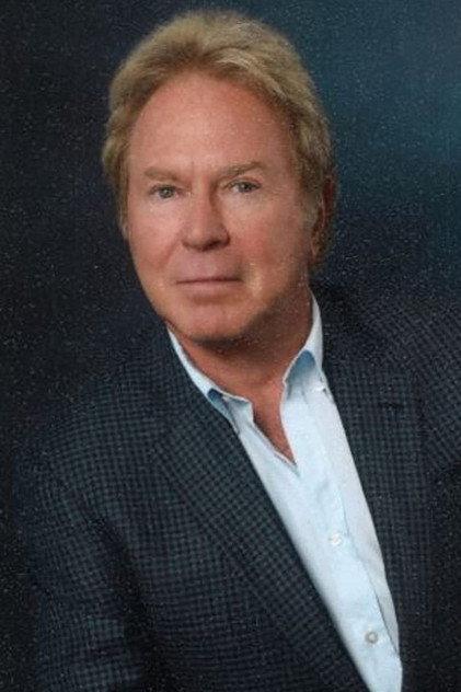 Barry Barnholtz - Actor Profile Photo