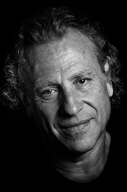 Enrique Simón - Actor Profile Photo