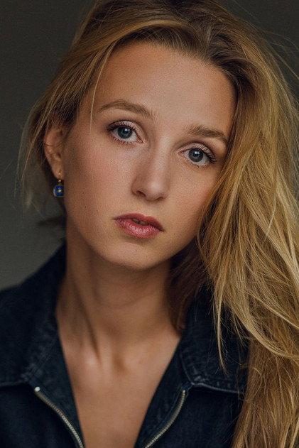 Clara Prieur - Actor Profile Photo