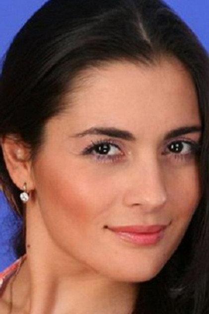 Viktoriya Poltorak - Actor Profile Photo