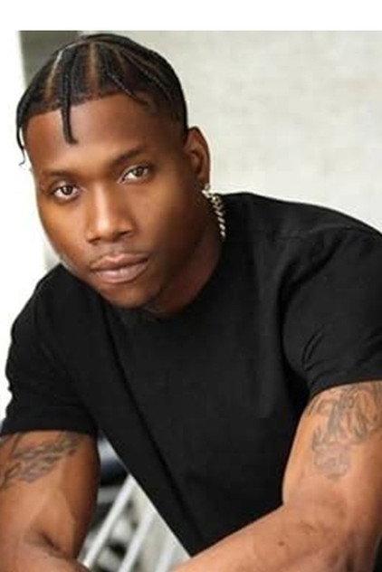 Taylor Latham - Actor Profile Photo