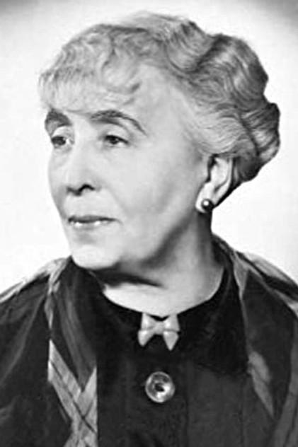 Olga Engl - Actor Profile Photo