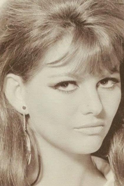 Eliza Gould - Actor Profile Photo