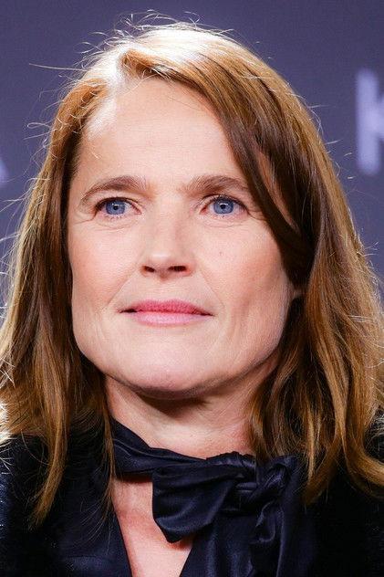 Karoline Eichhorn - Actor Profile Photo