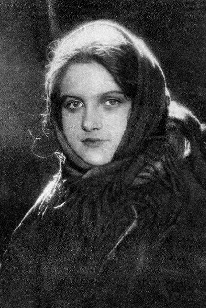 Olga Rozevskaya - Actor Profile Photo