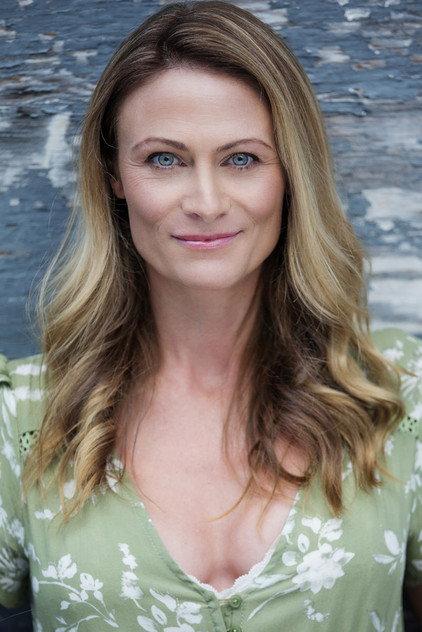 Carolyn Dante - Actor Profile Photo