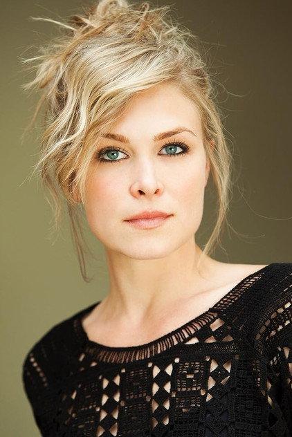 Kira Pozehl - Actor Profile Photo