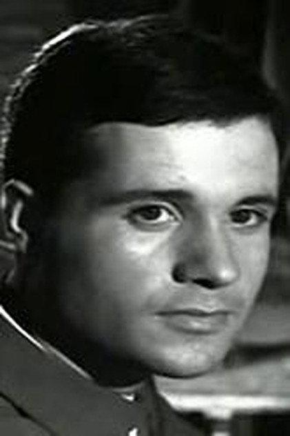 Manuel Manzaneque - Actor Profile Photo