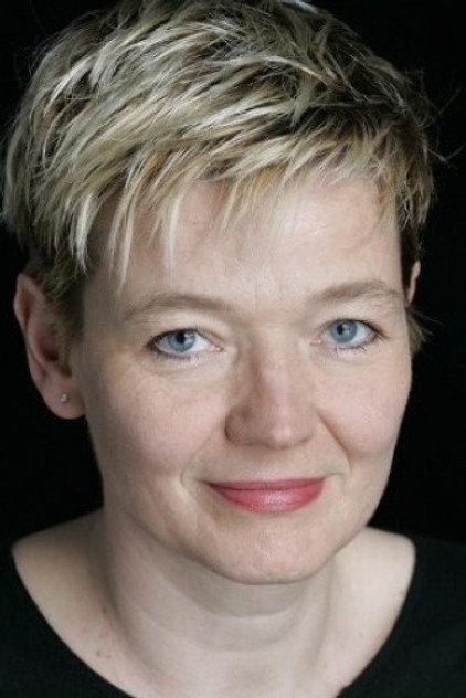 Andrea Schieffer - Actor Profile Photo