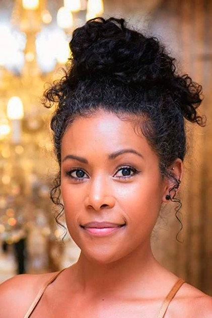 Schelaine Bennett - Actor Profile Photo