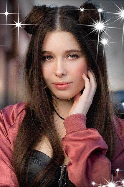 Trinity Wallin - Actor Profile Photo