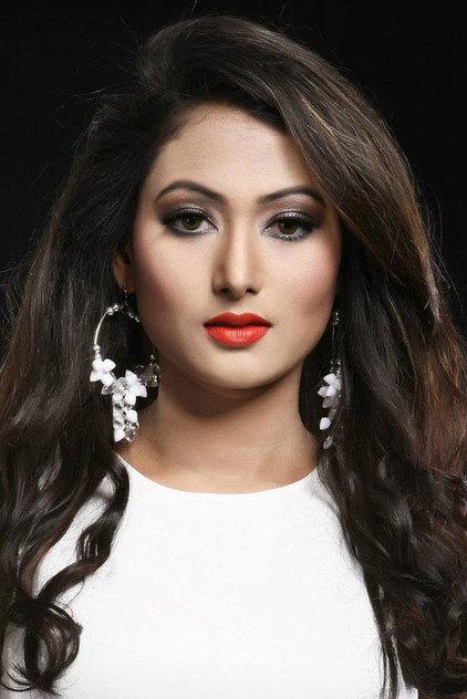 Adhora Khan - Actor Profile Photo