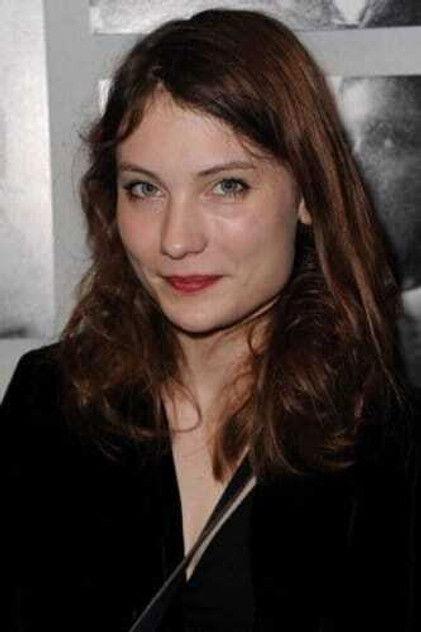 Élise Lhomeau - Actor Profile Photo
