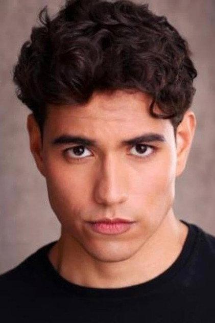Lucas Hale - Actor Profile Photo
