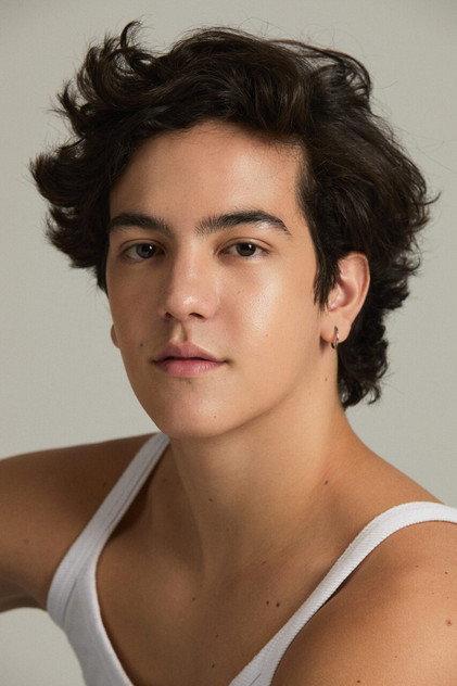 Cauã Martins - Actor Profile Photo