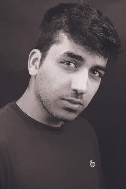 Omid Memar - Actor Profile Photo