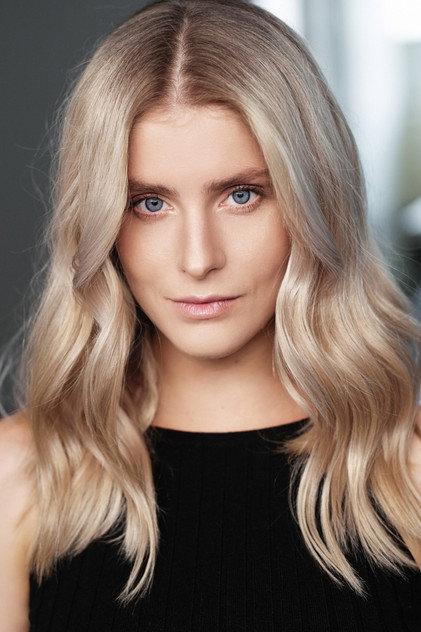 Amy Ruffle - Actor Profile Photo
