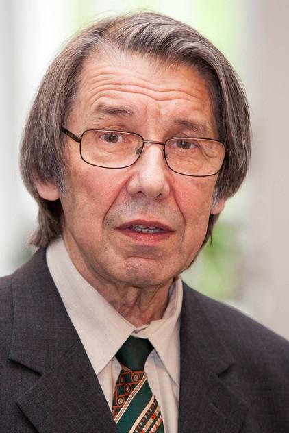 Hando Runnel - Actor Profile Photo