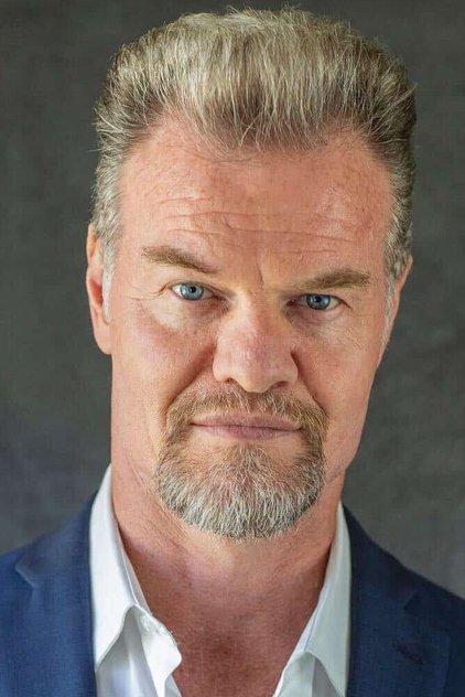 Luke Massy - Actor Profile Photo