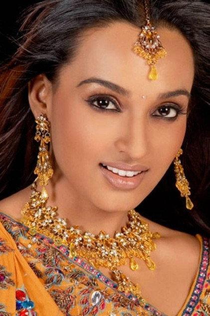 Reshmi Ghosh - Actor Profile Photo